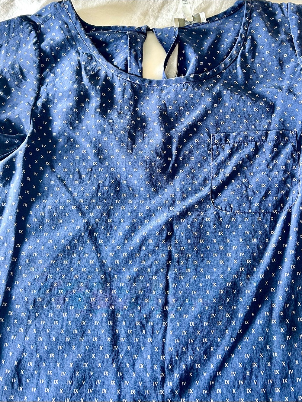 JOI Navy 100% silk Patterned Short-Sleeve Shirt